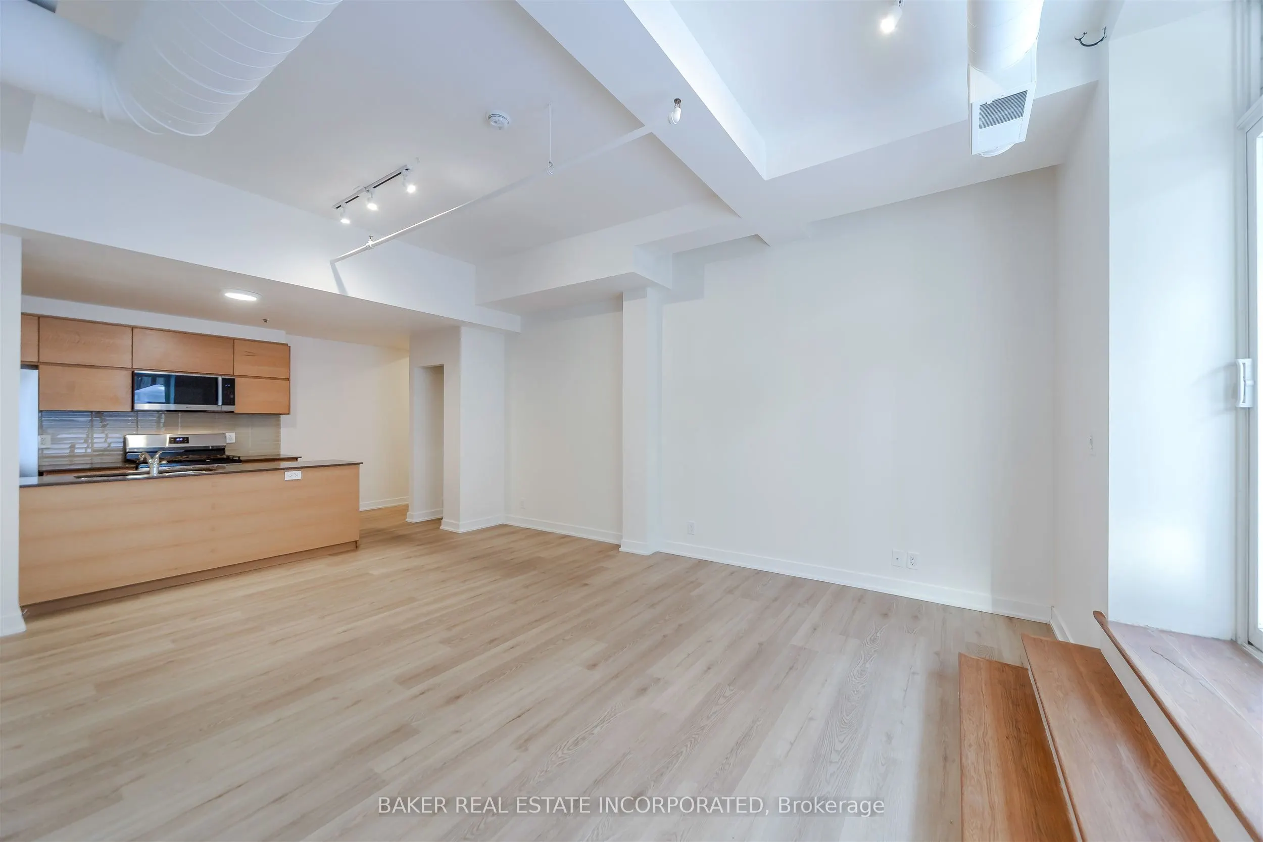 152 Annette Street #107