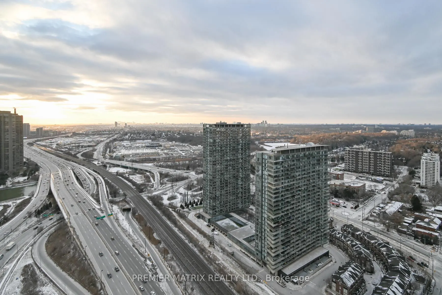1928 Lake Shore Boulevard W #PH 7