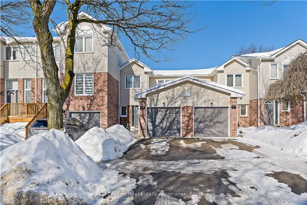 19 Stewart Maclaren Road #35