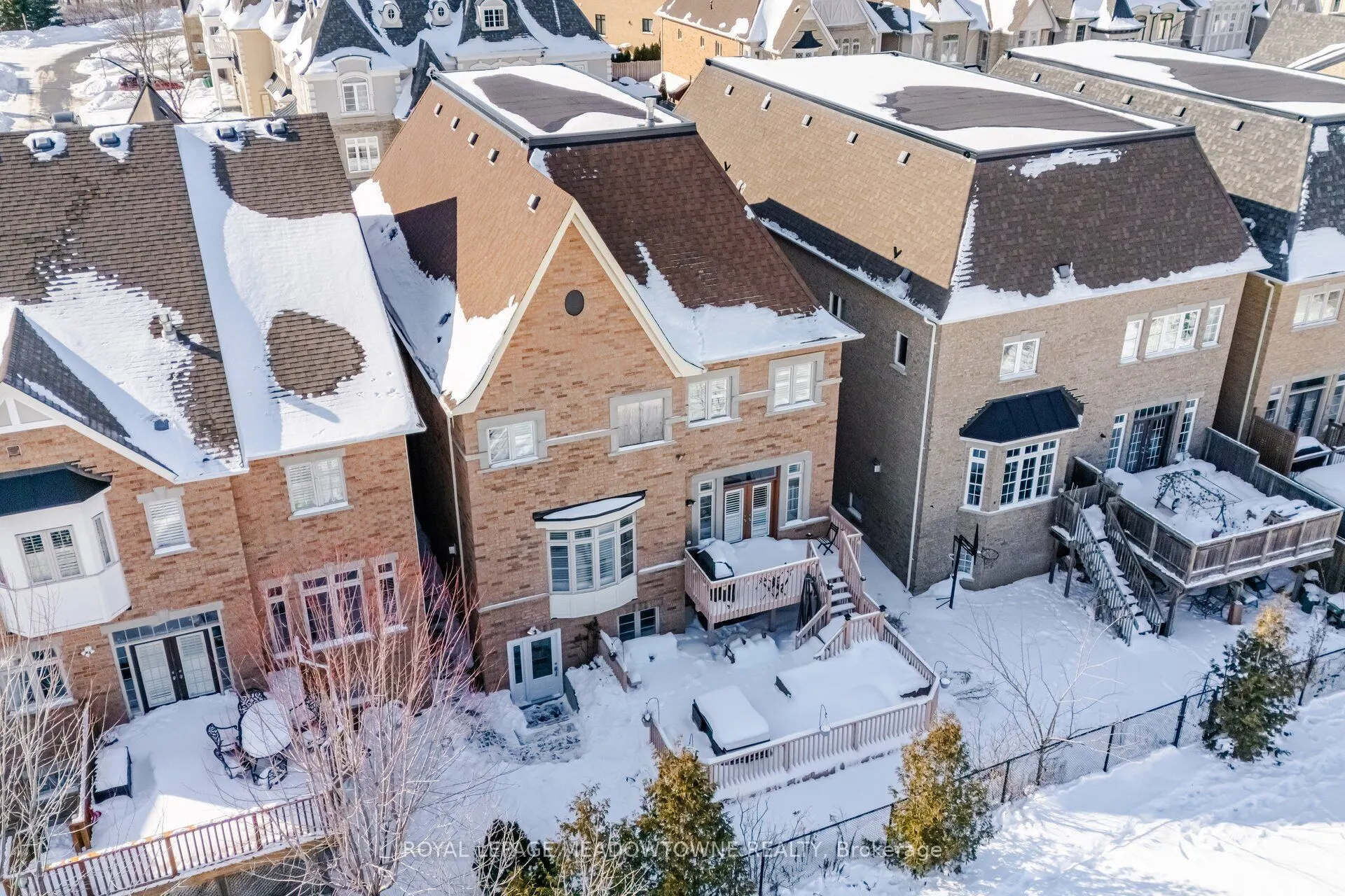 5221 Adobe Court