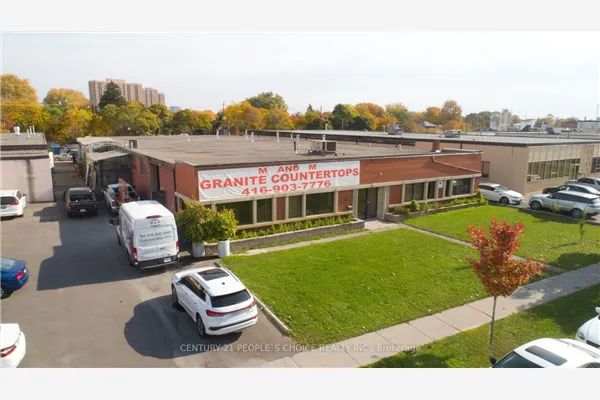 63 Torbarrie Road #01