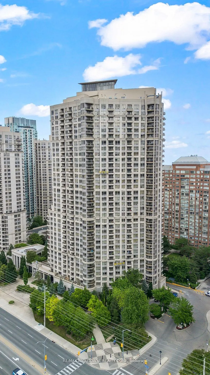 310 Burnhamthorpe Road W #401