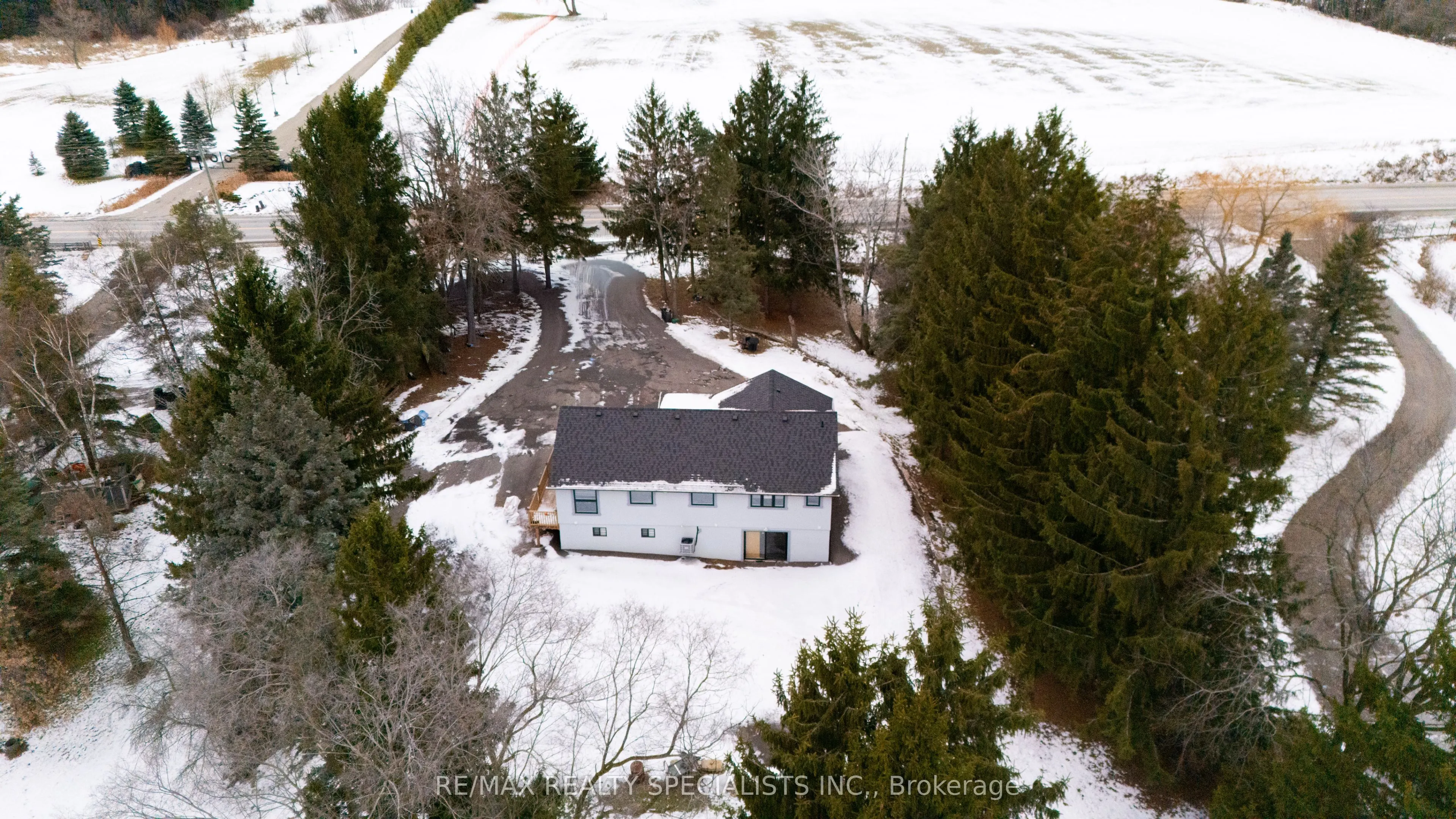 15553 The Gore Road