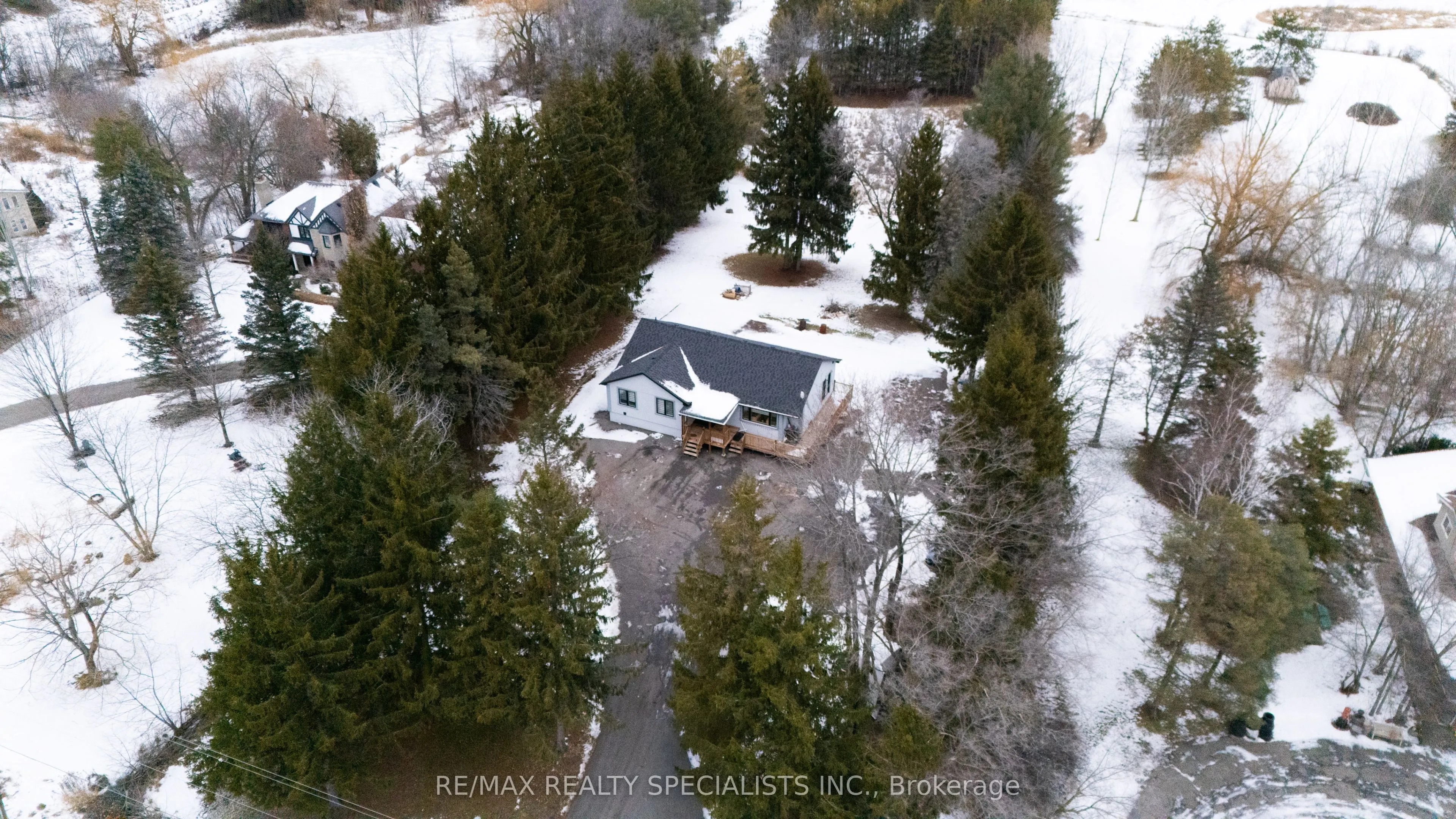 15553 The Gore Road