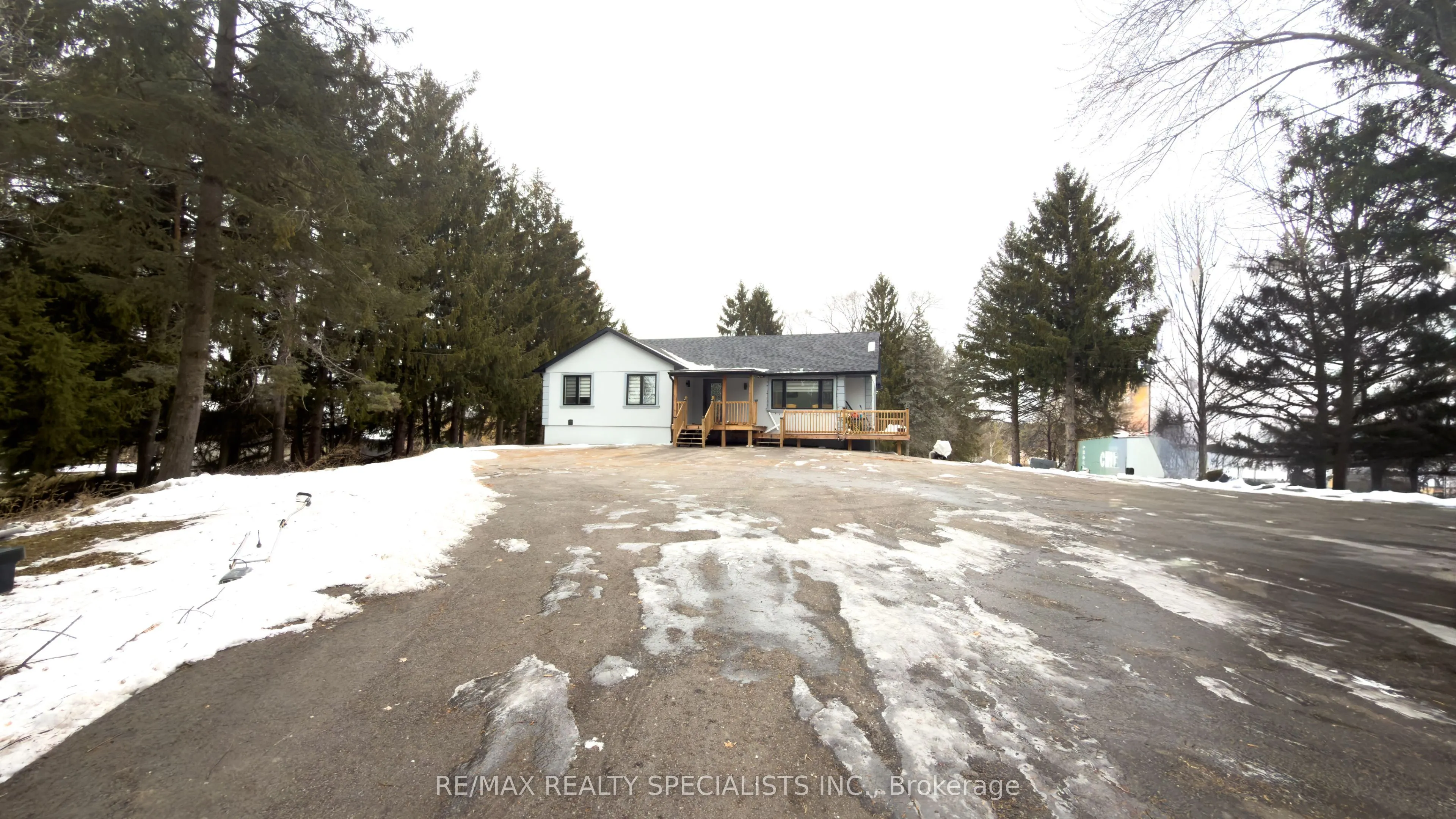 15553 The Gore Road
