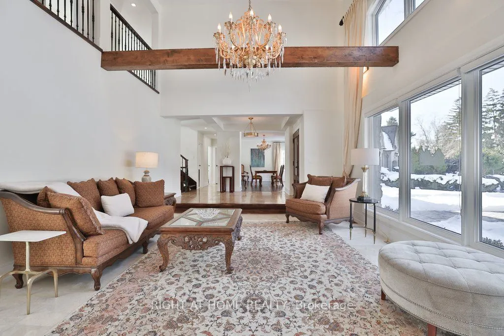 471 Country Club Crescent