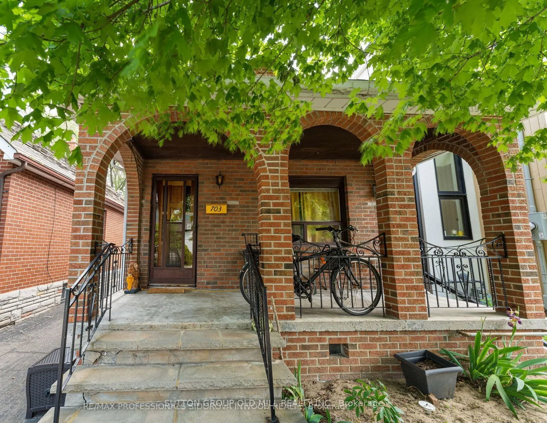703 Willard Avenue