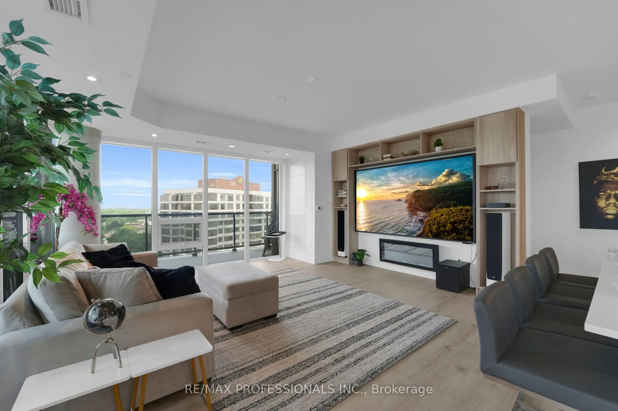 1035 Southdown Road #1402
