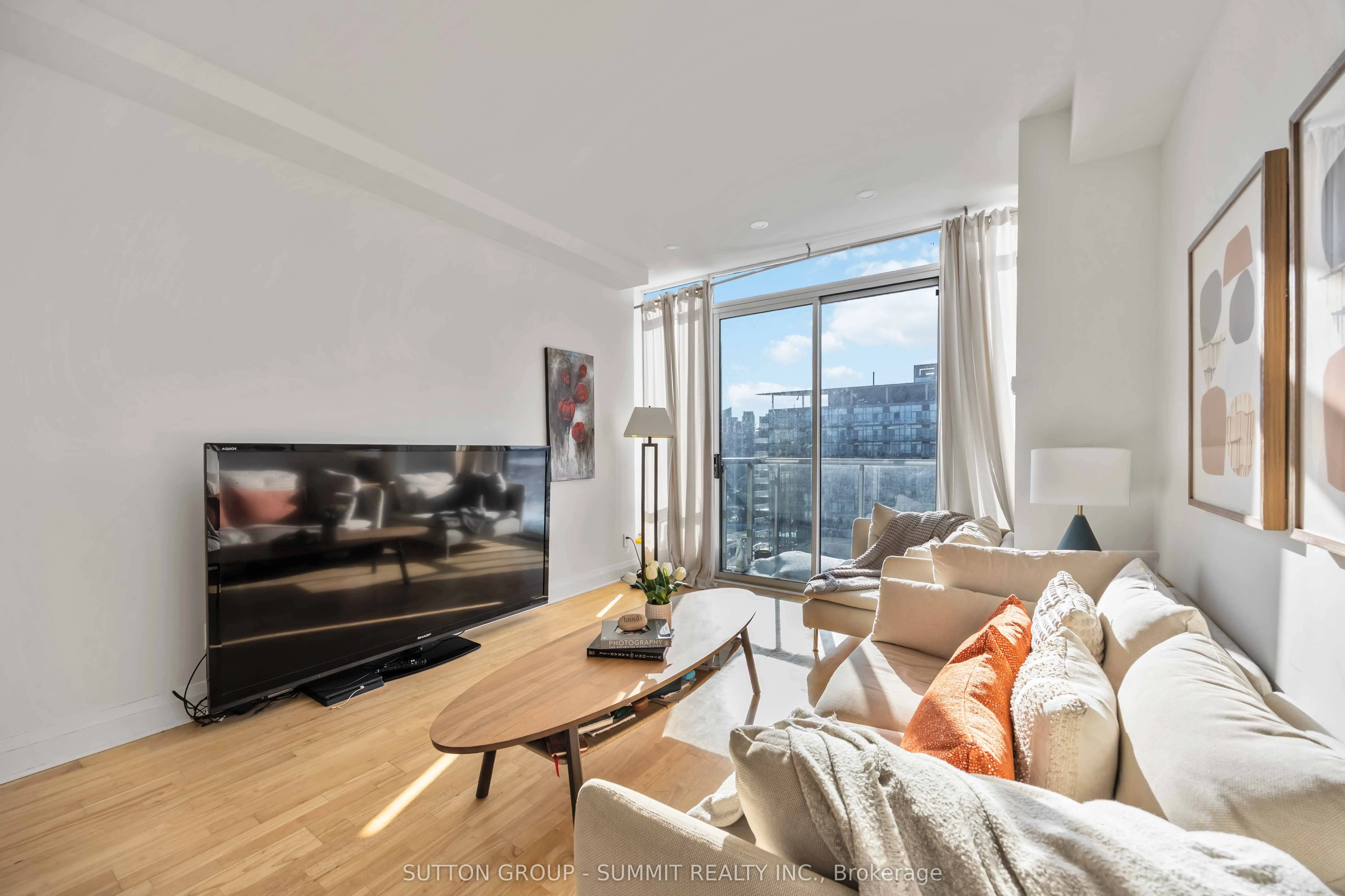 15 Windermere Avenue #PH01