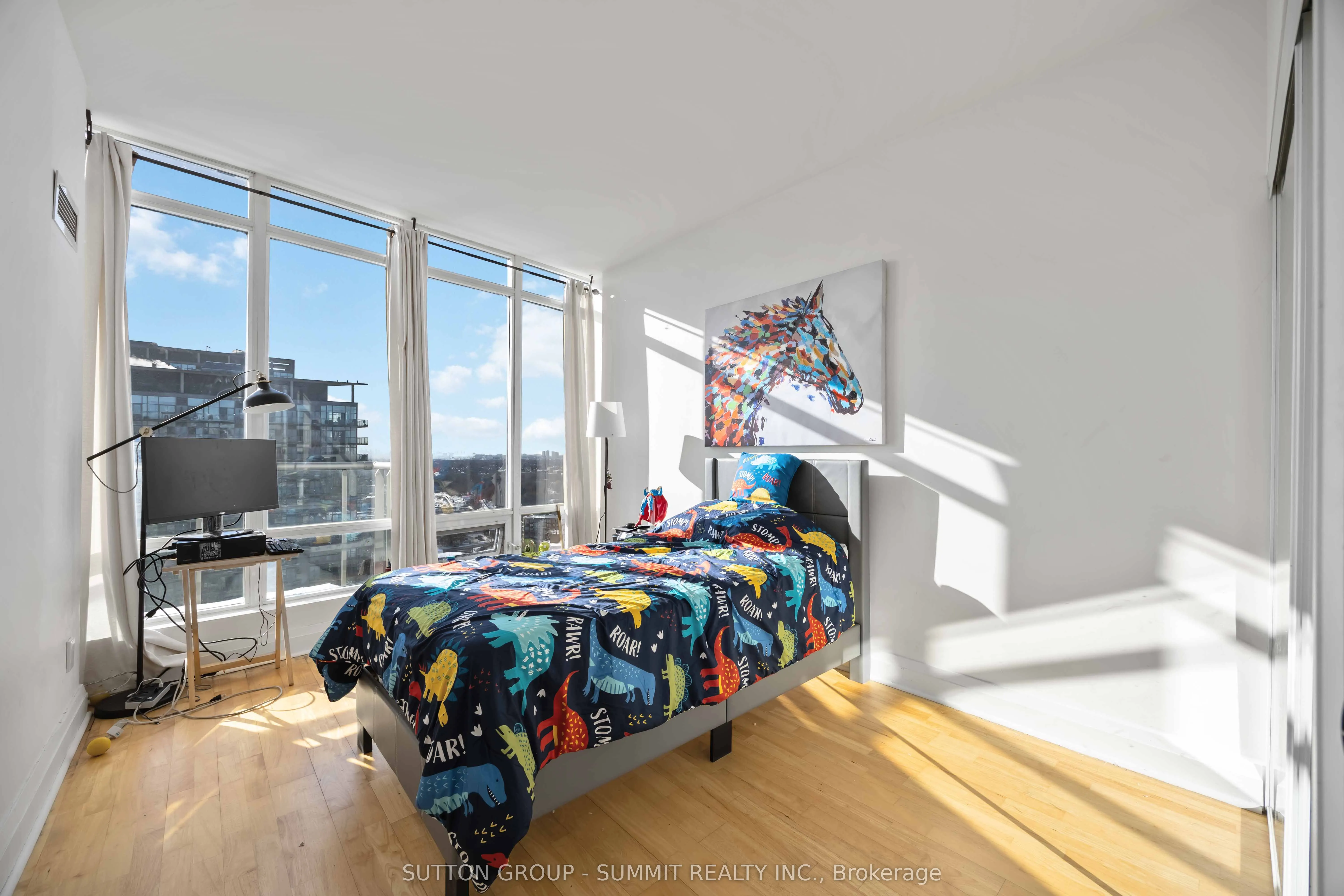 15 Windermere Avenue #PH01