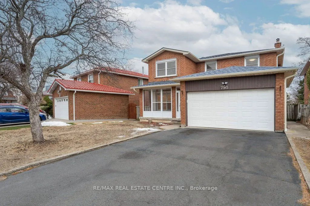 796 Buckingham Court