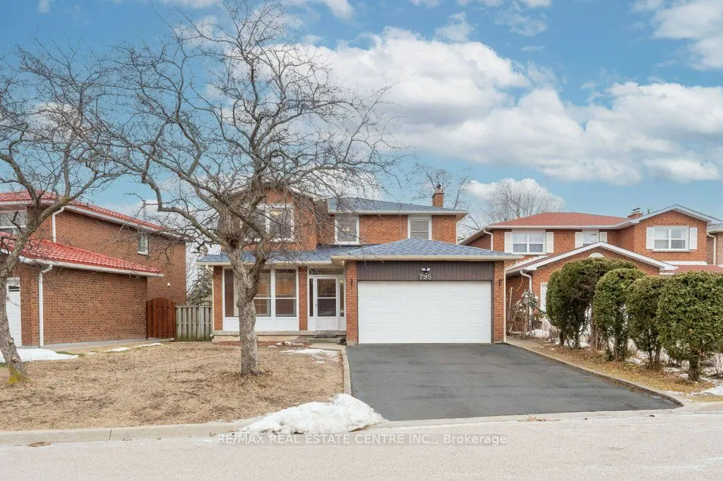 796 Buckingham Court