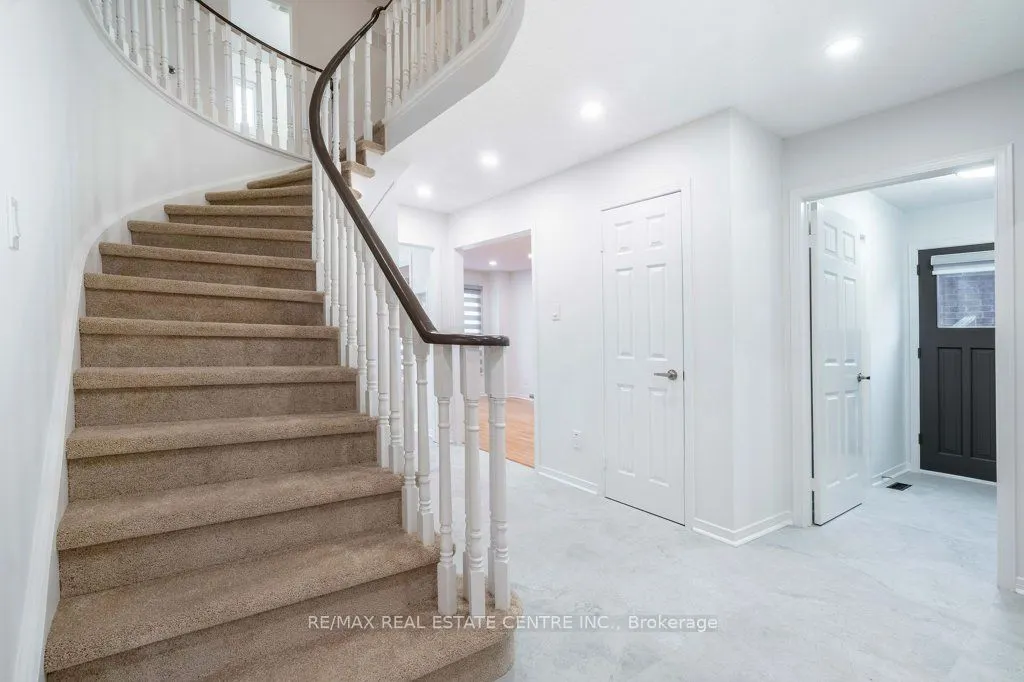 796 Buckingham Court