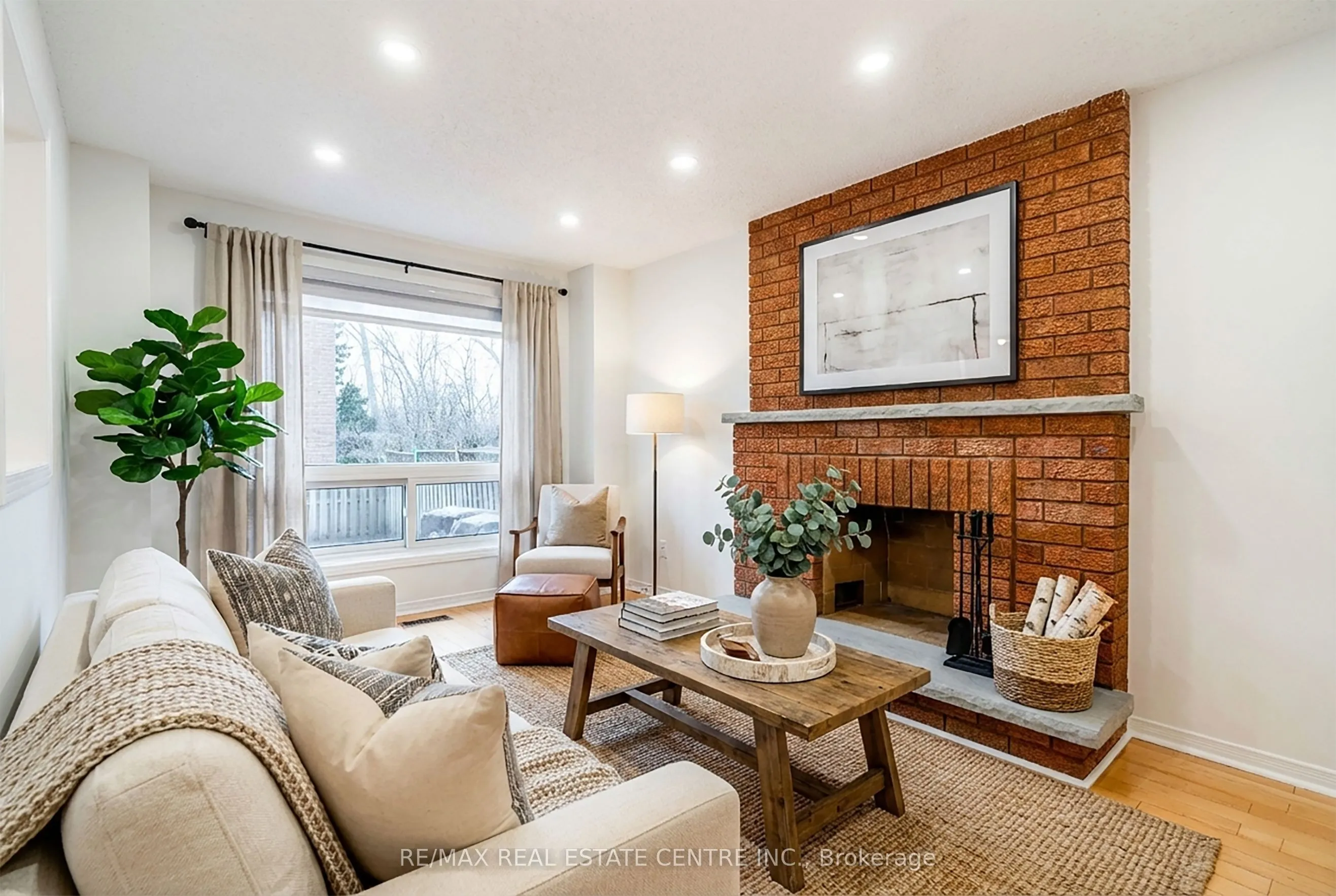 796 Buckingham Court