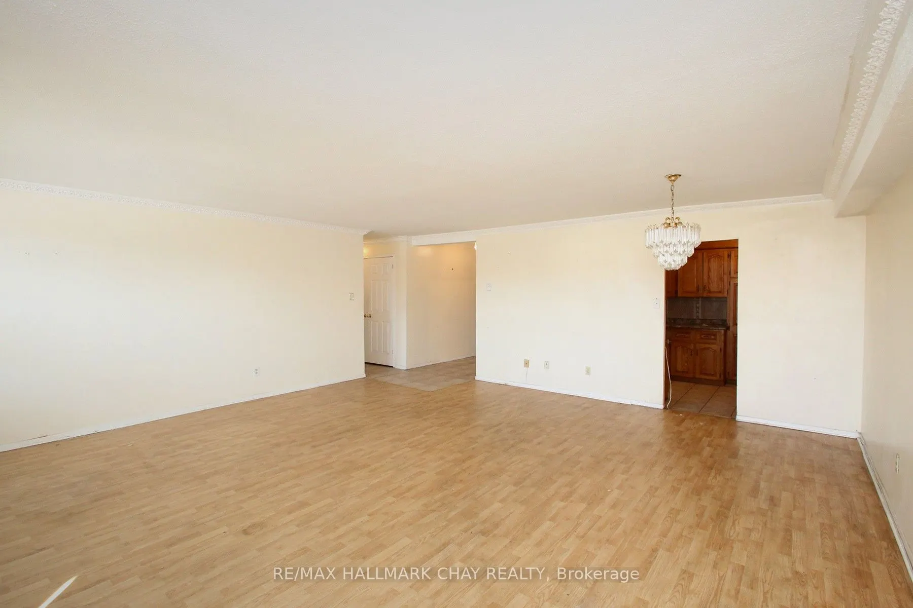 511 The West Mall #207