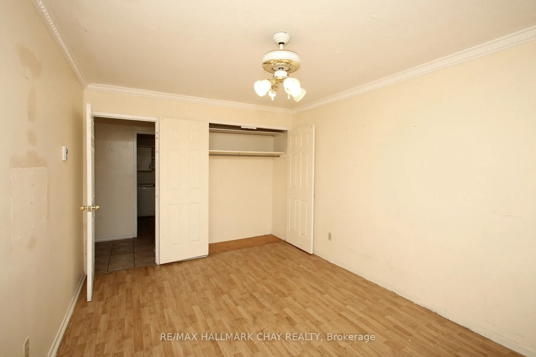 511 The West Mall #207