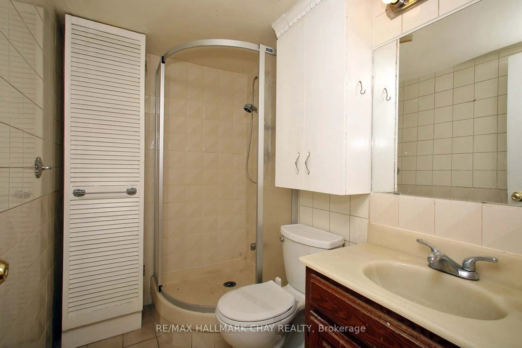 511 The West Mall #207