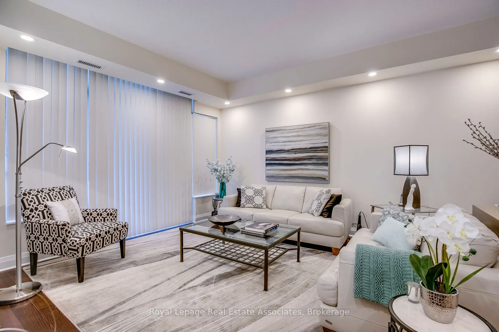 1 Hurontario Street #308