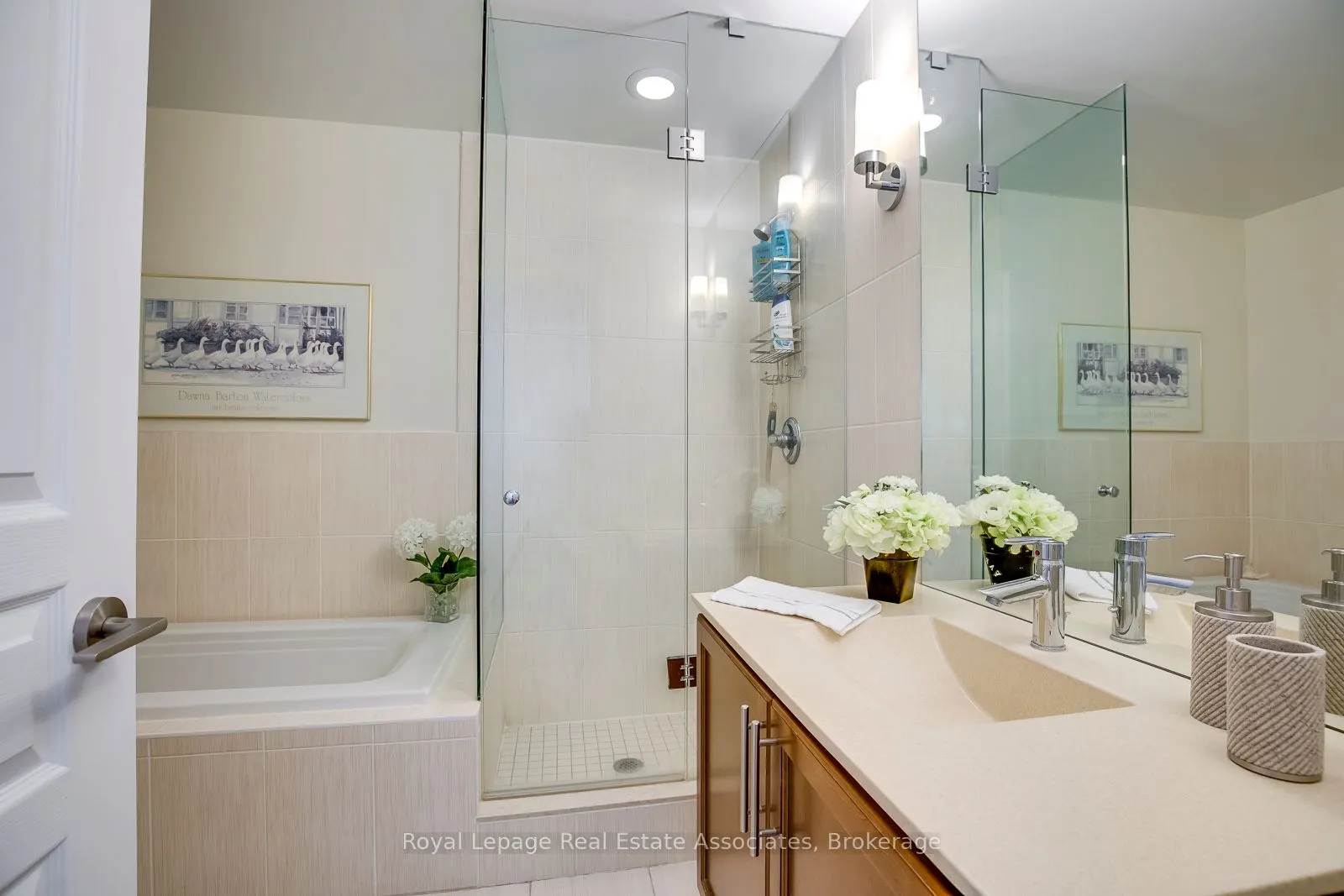 1 Hurontario Street #308