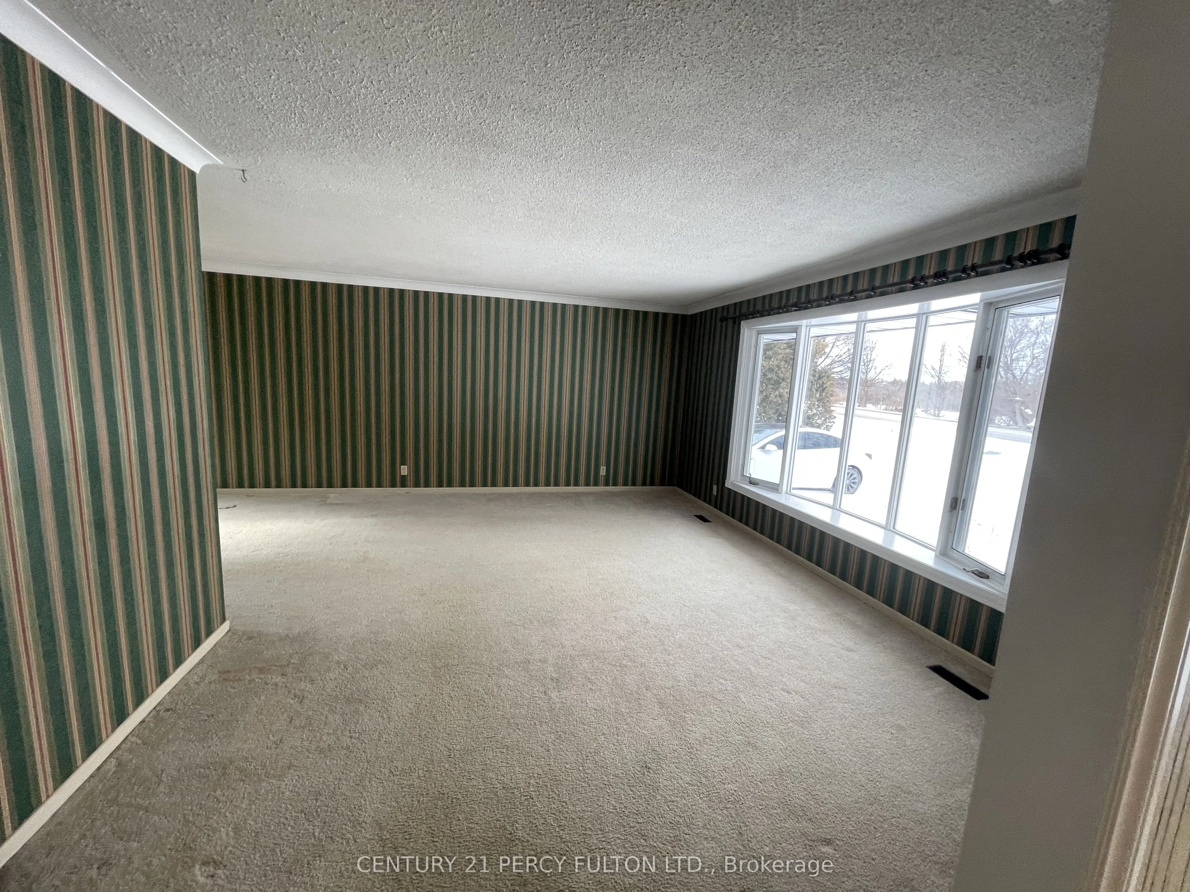 10208 Tenth Line