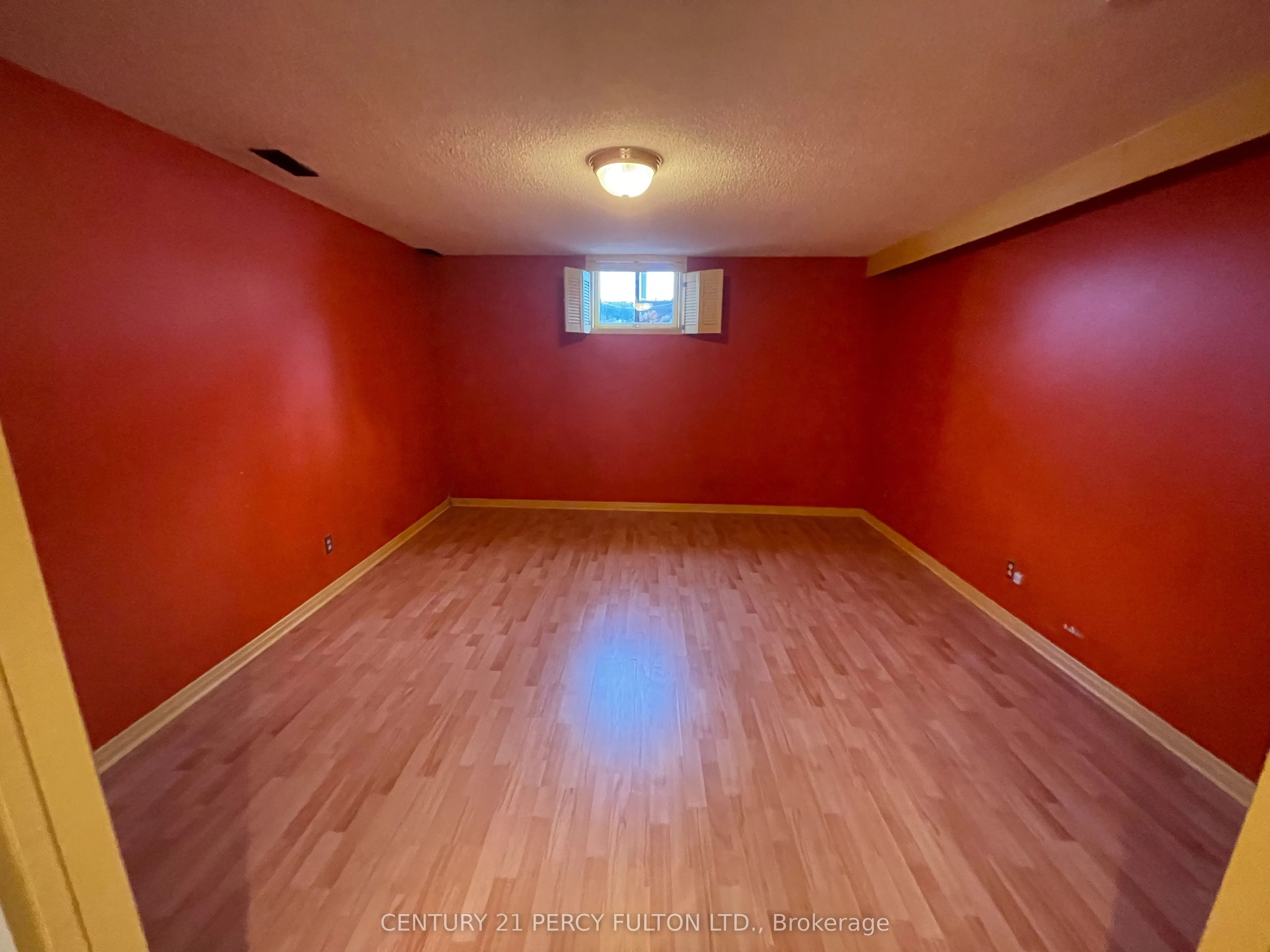 10208 Tenth Line
