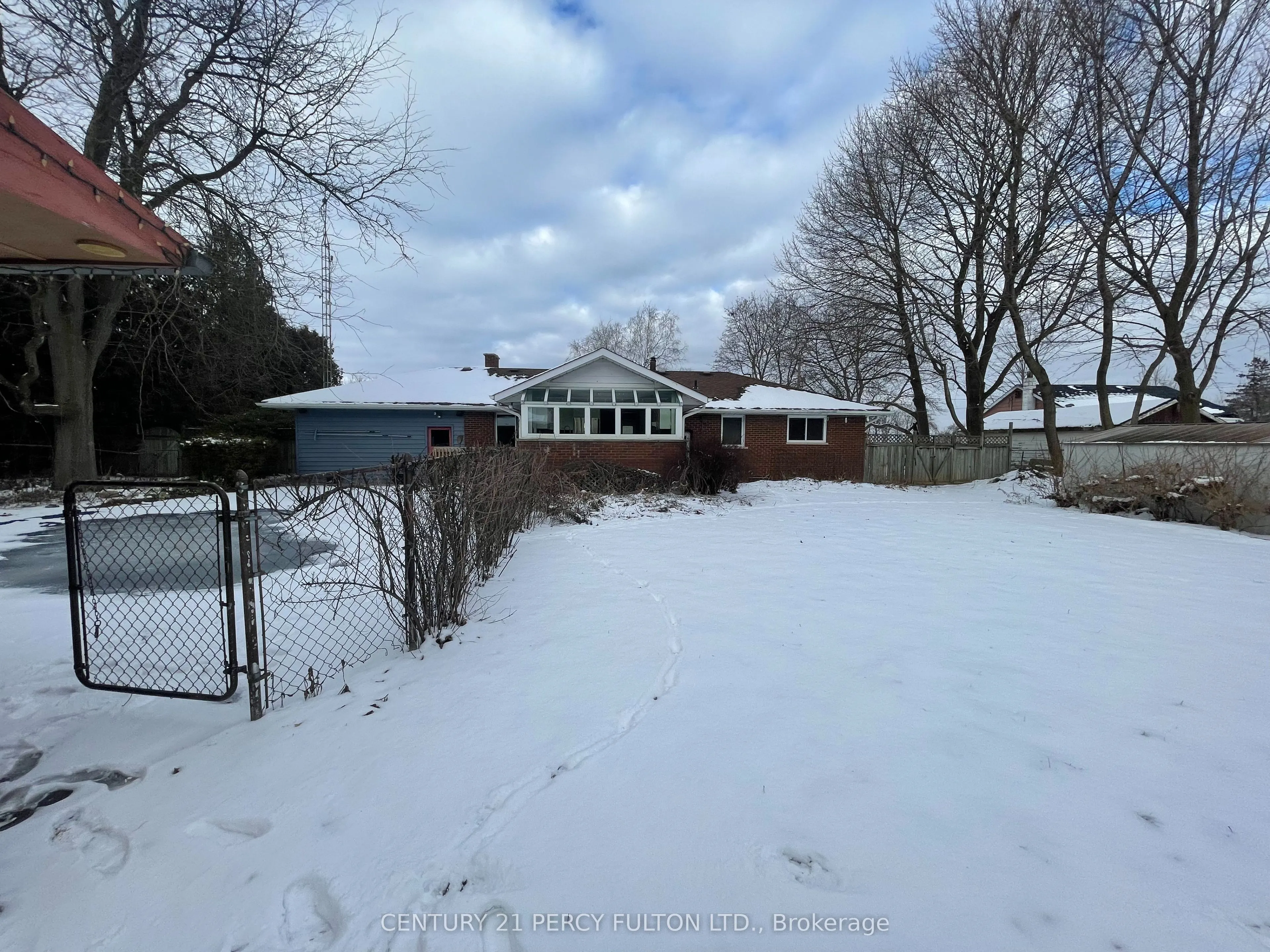 10208 Tenth Line