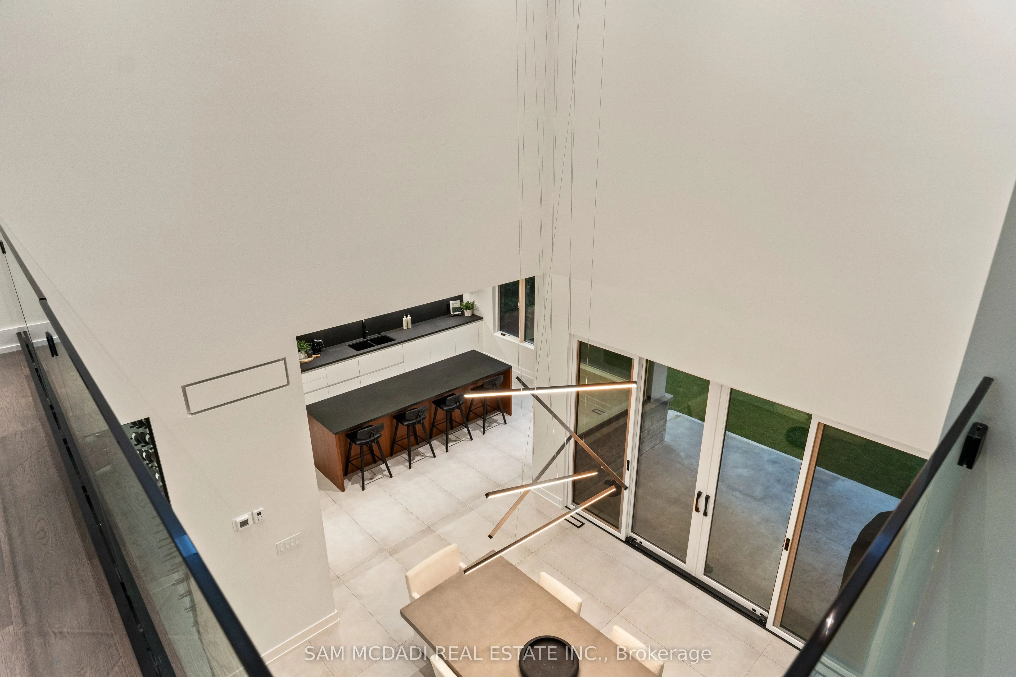 2075 Shawanaga Trail