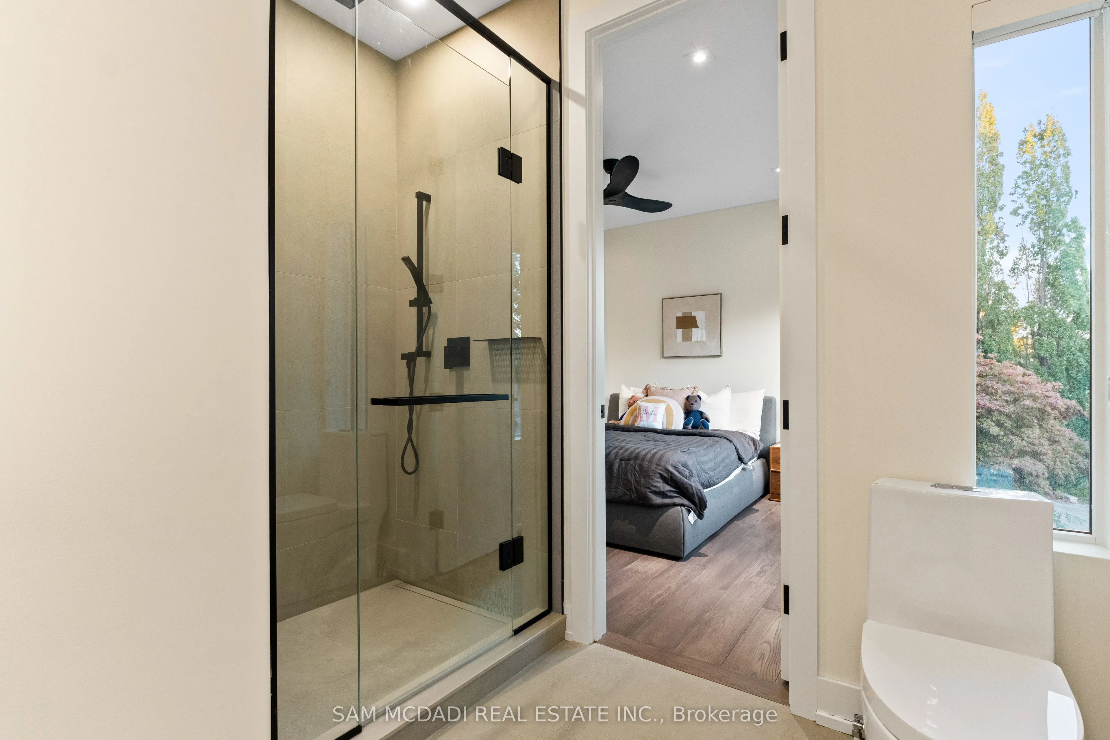 2075 Shawanaga Trail