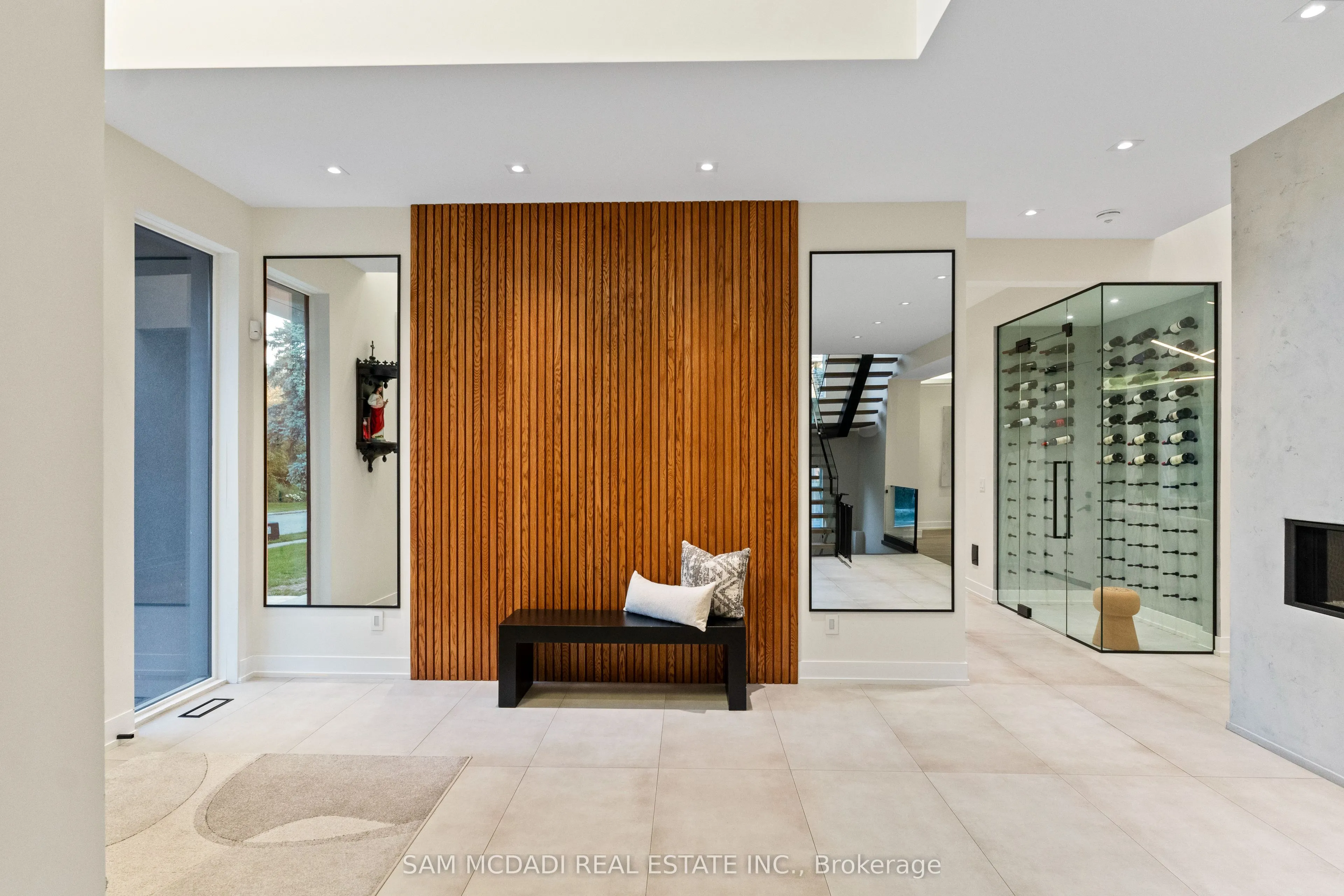 2075 Shawanaga Trail