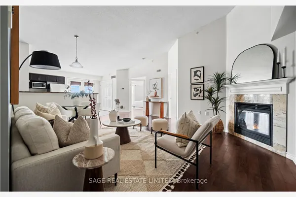 1360 Main Street E #402