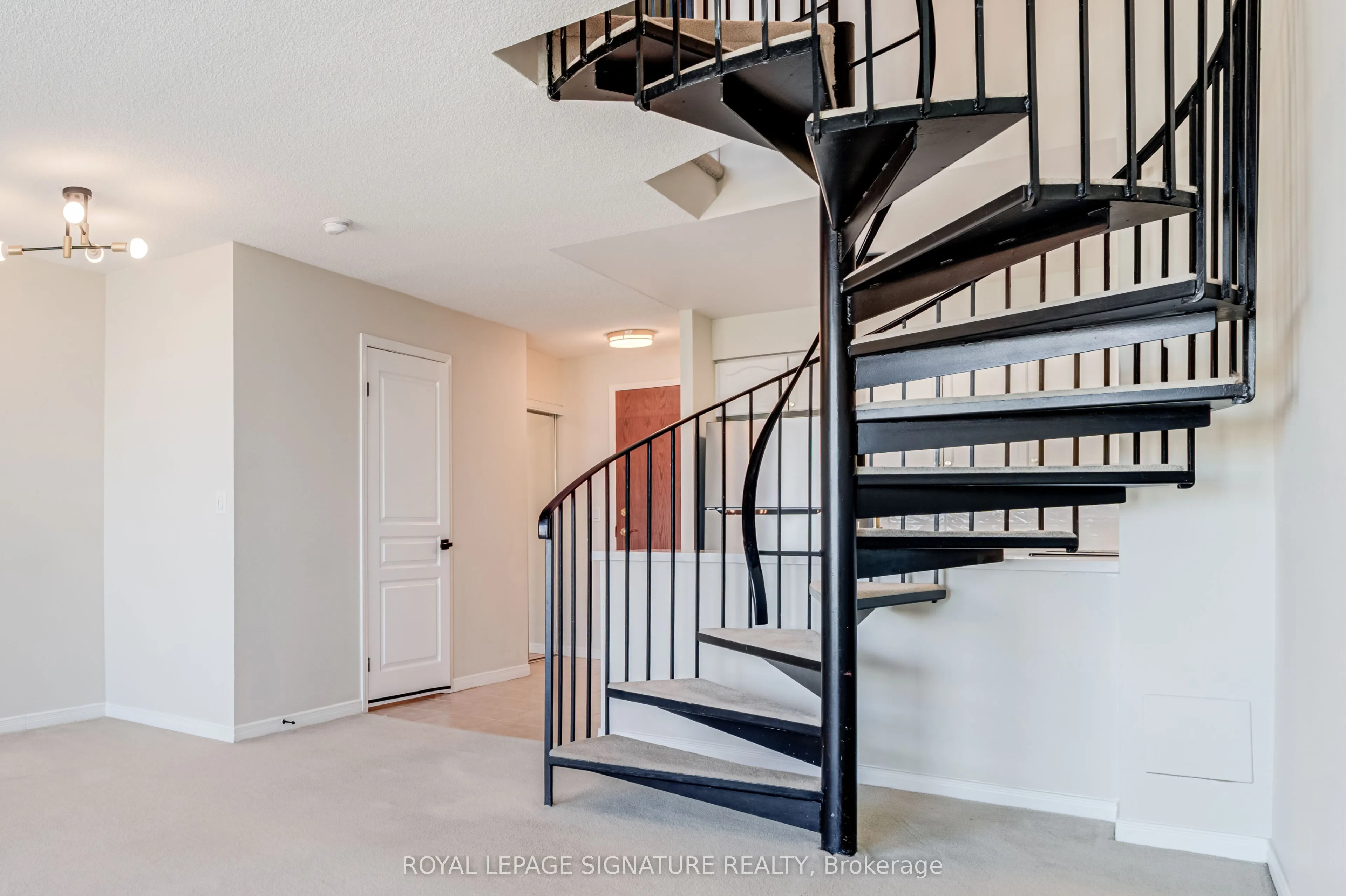 2545 Erin Centre Boulevard #1703
