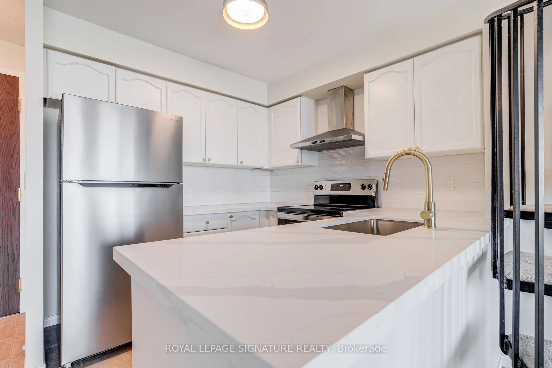2545 Erin Centre Boulevard #1703