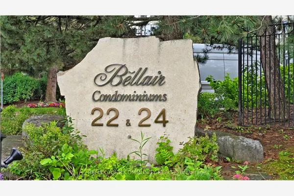 24 Hanover Road #404