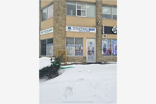 49 Hillcrest Avenue #106