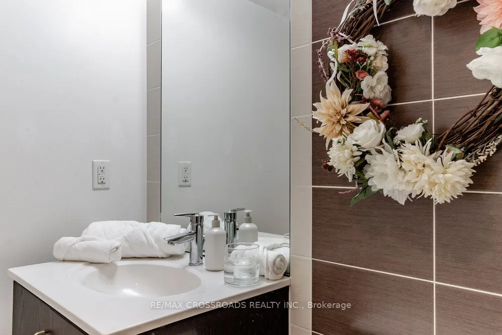 215 Sherway Gardens Road #604