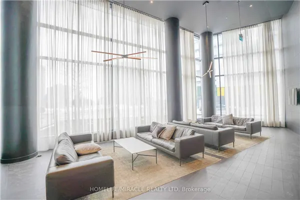 3900 Confederation Parkway #522