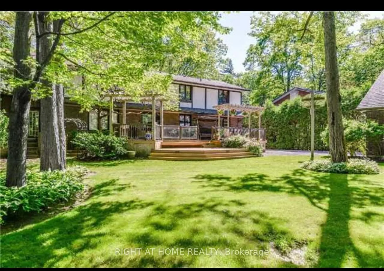 2123 Gordon Drive