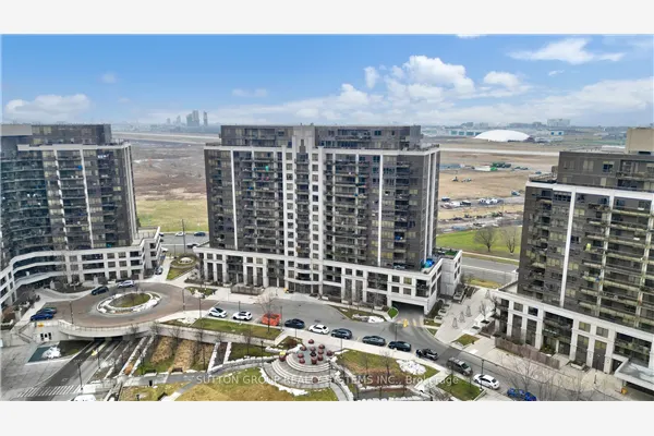 1070 Sheppard Avenue W #1215