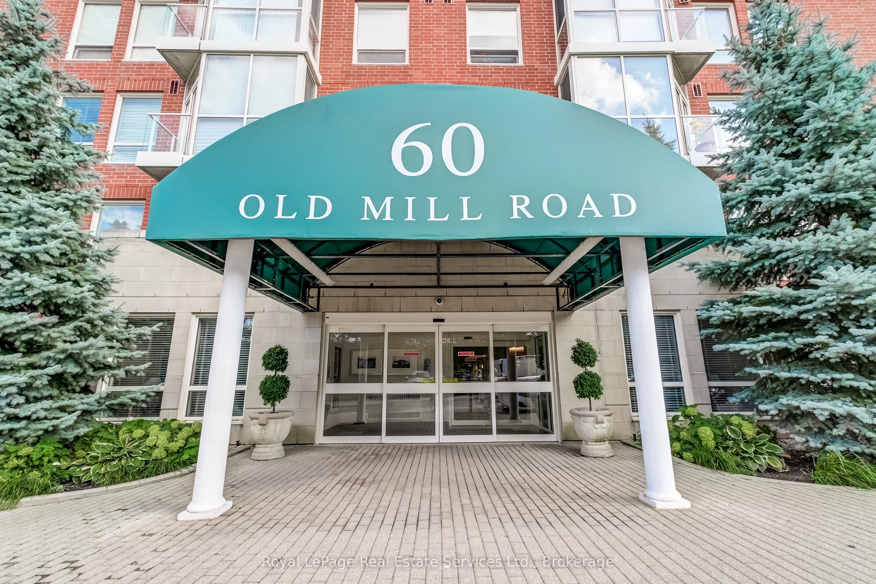 60 Old Mill Road #PH1