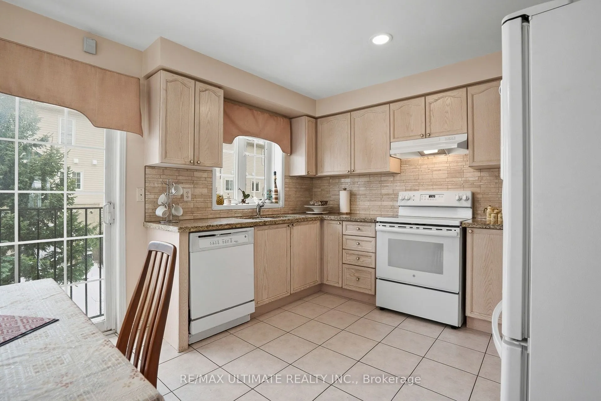 4950 Albina Way #72