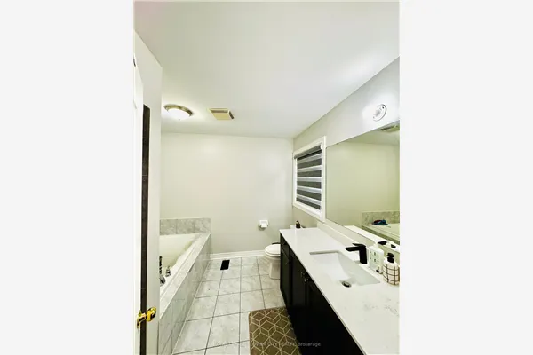 25 Windflower Road #UPPER