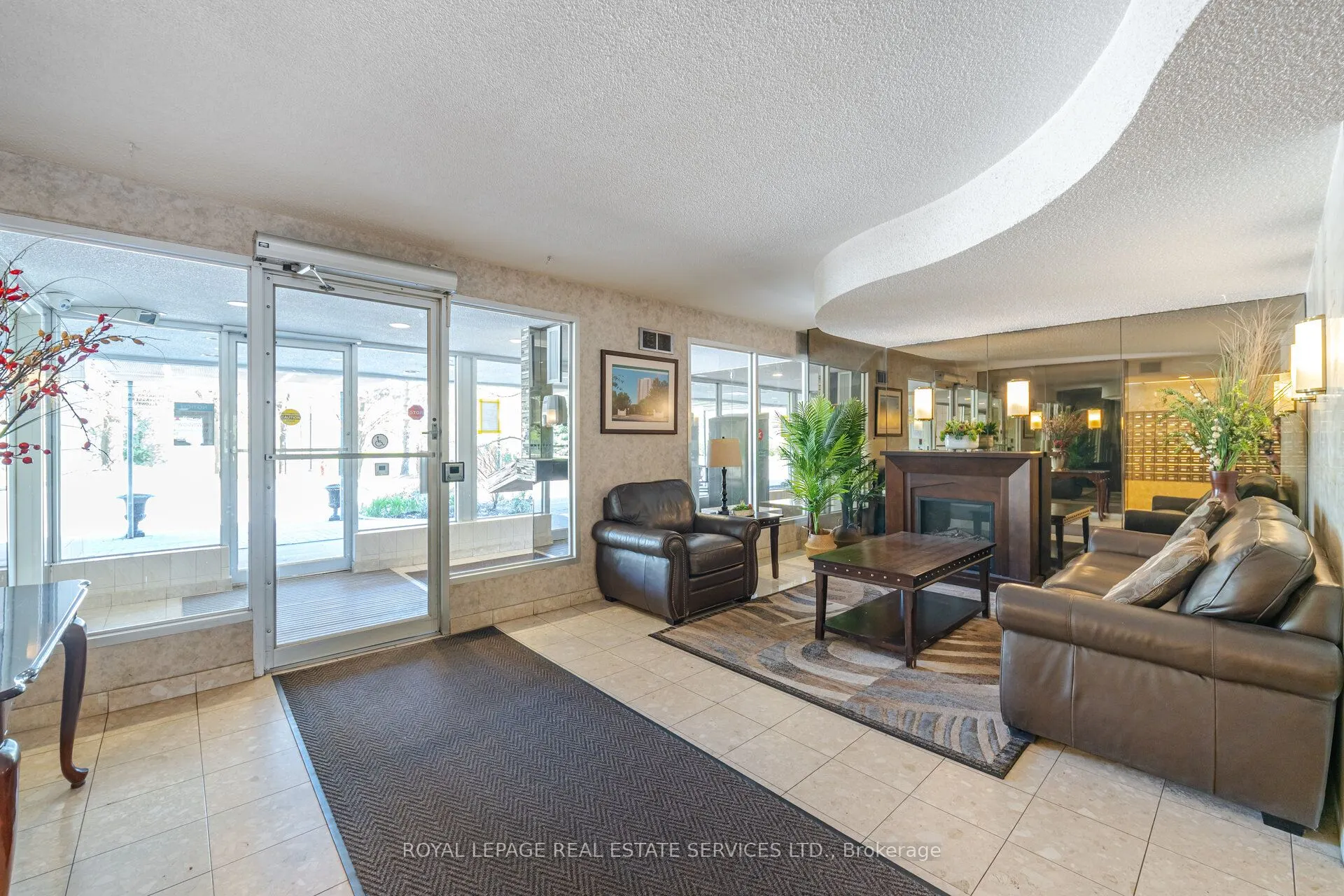 3100 Kirwin Avenue #708