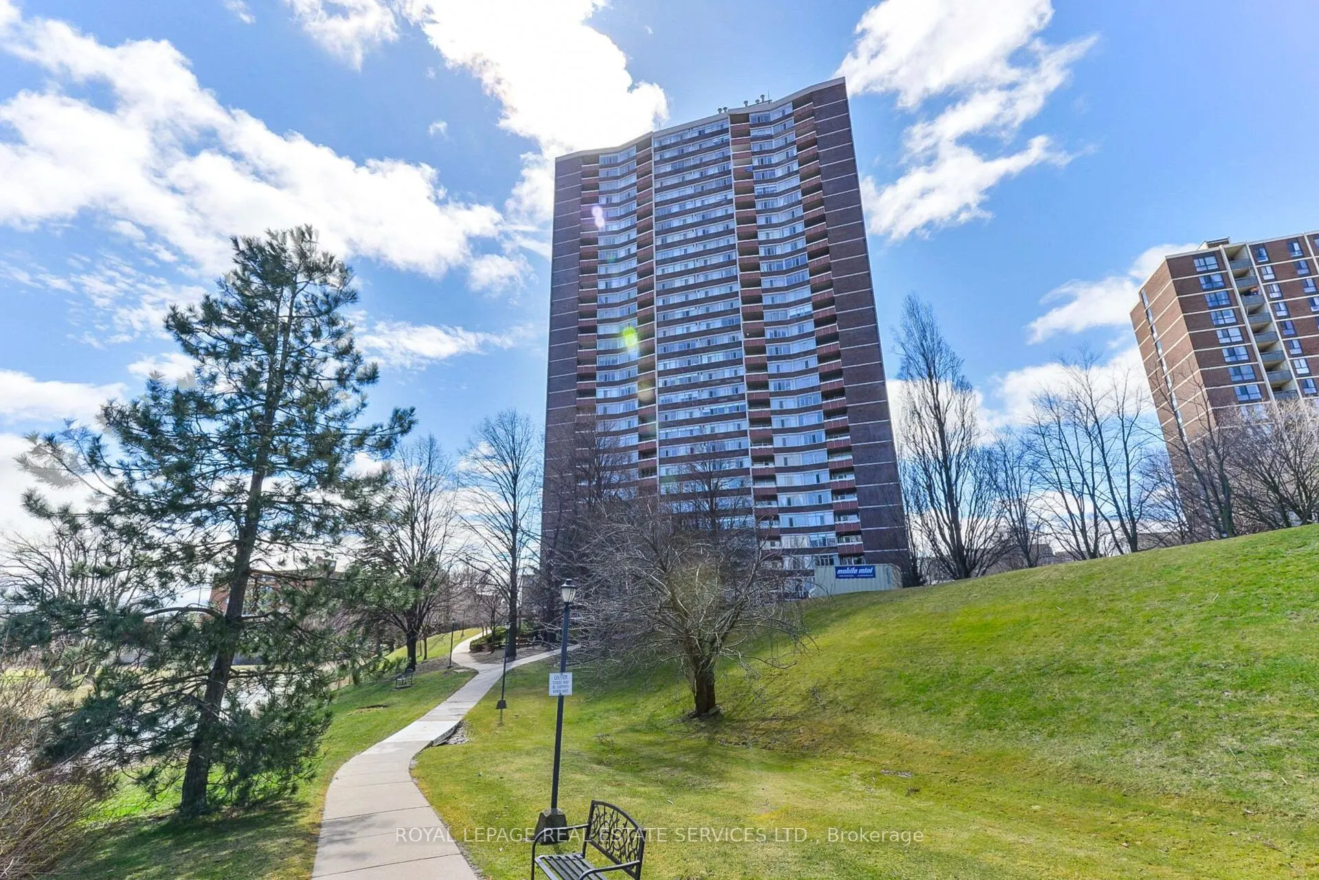 3100 Kirwin Avenue #708