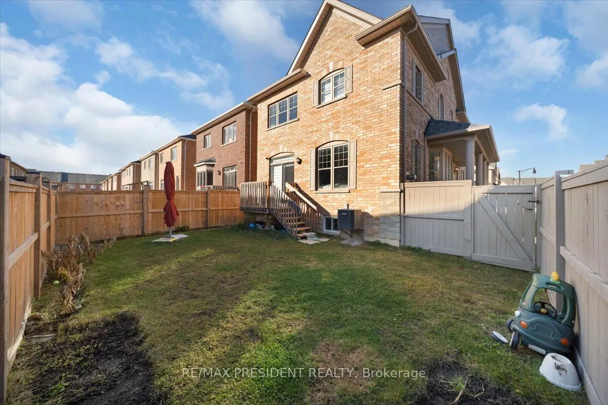 3 DALE MEADOWS Road