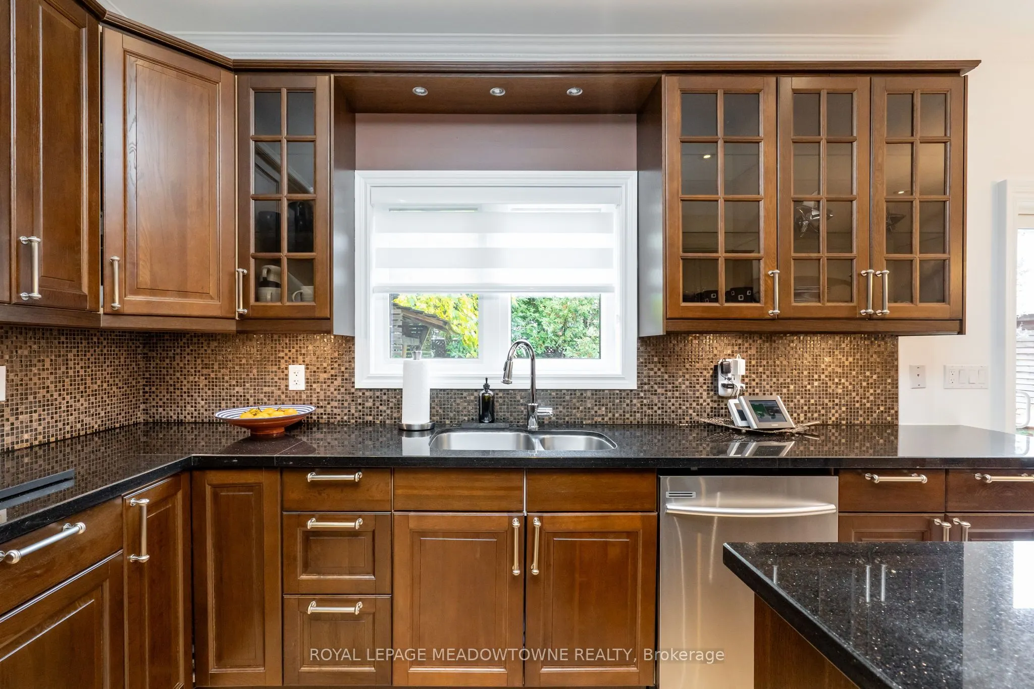 26 Emperor Drive