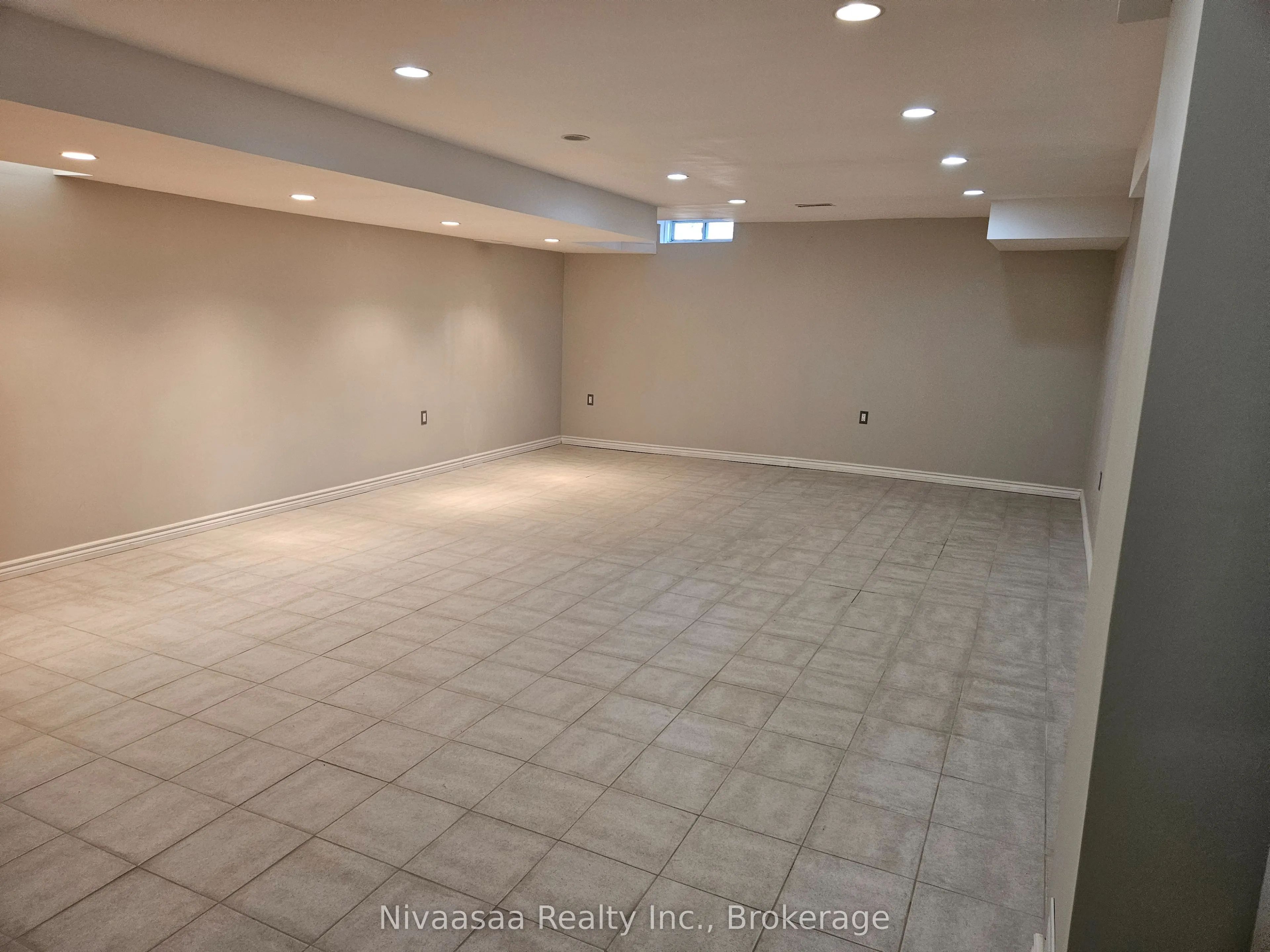 926 Ledbury Crescent