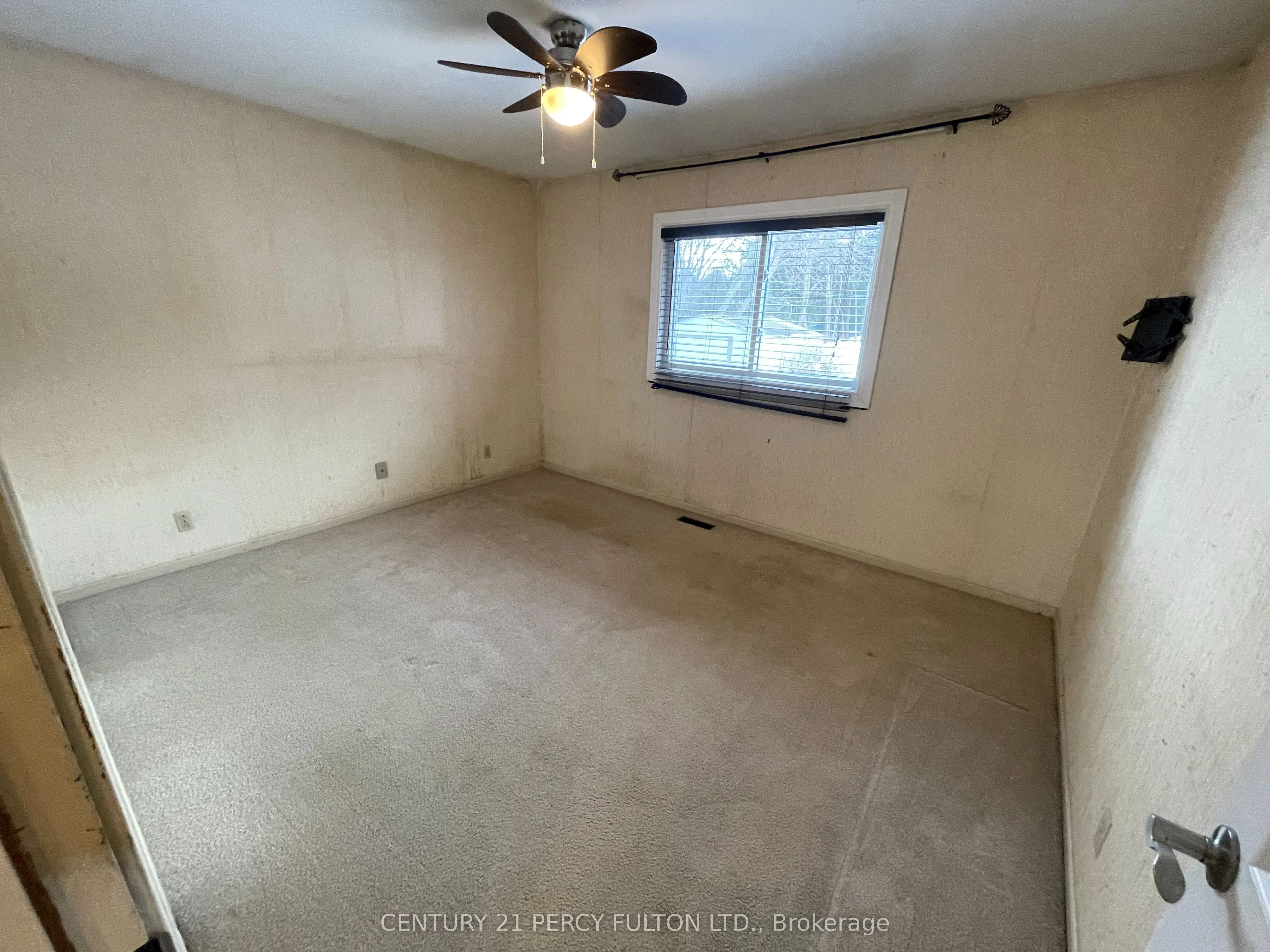 10208 Tenth Line