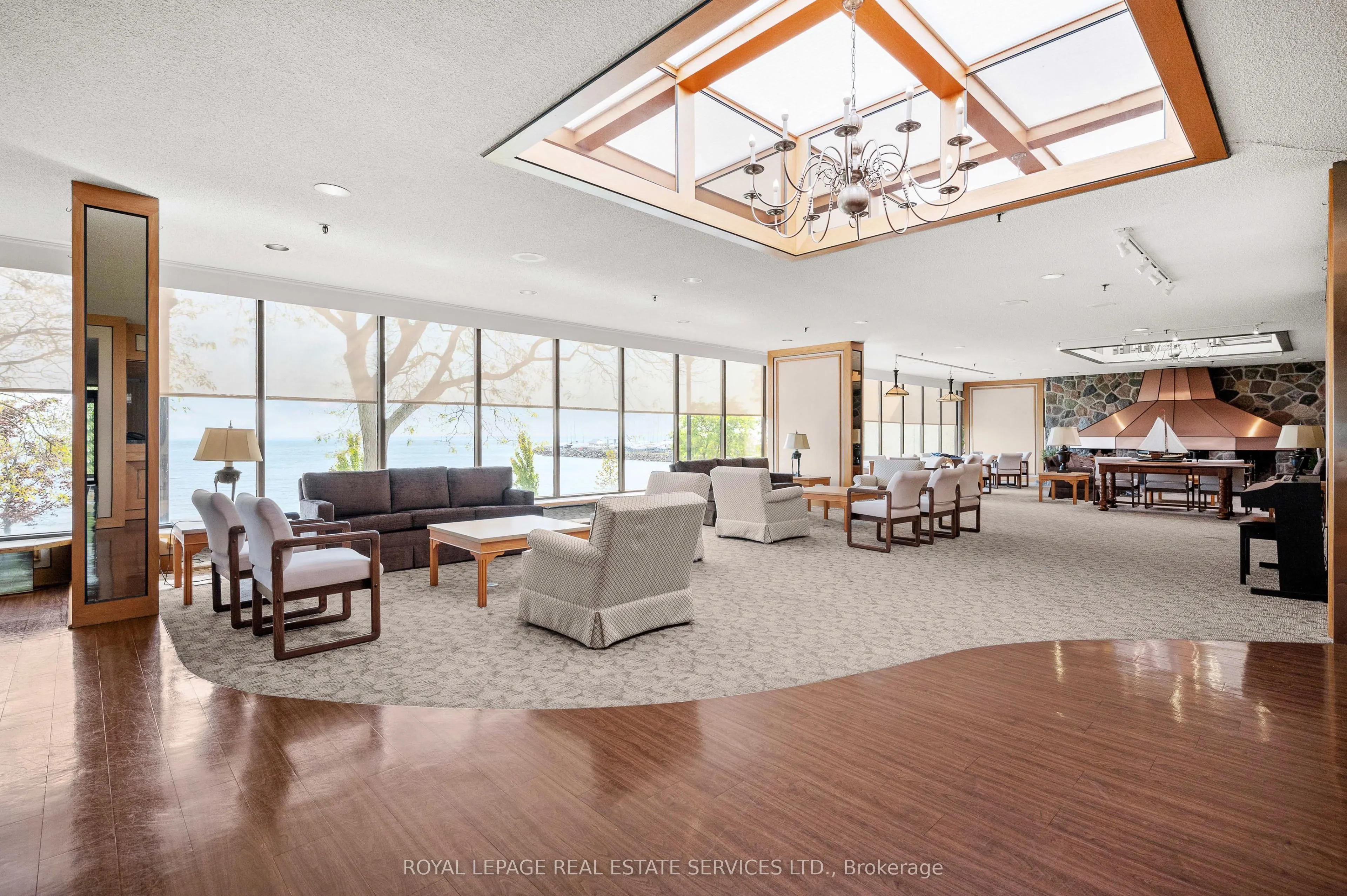 2180 Marine Drive #1601