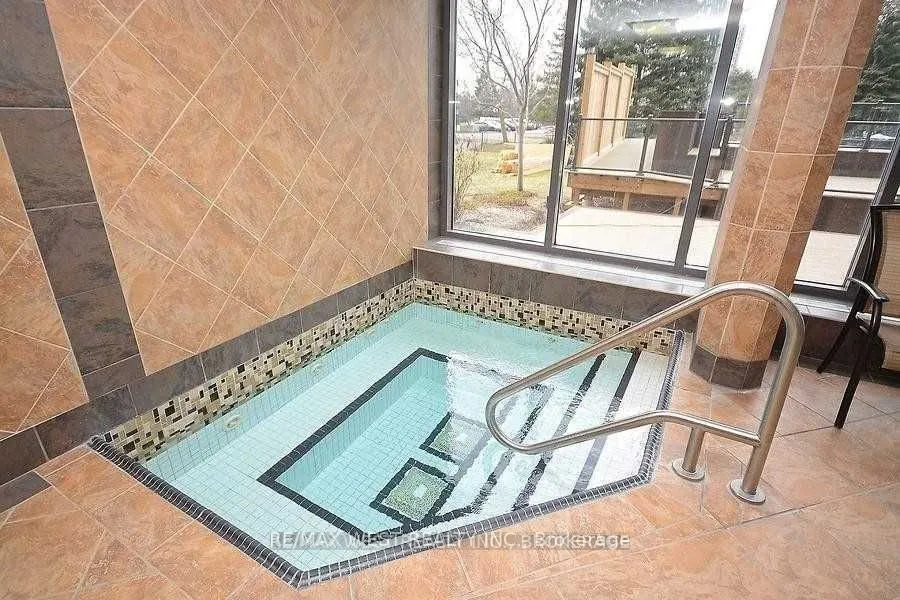 300 Webb Drive #1007