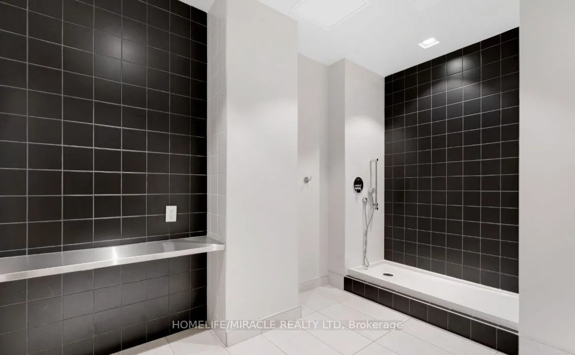 36 Zorra Street #320